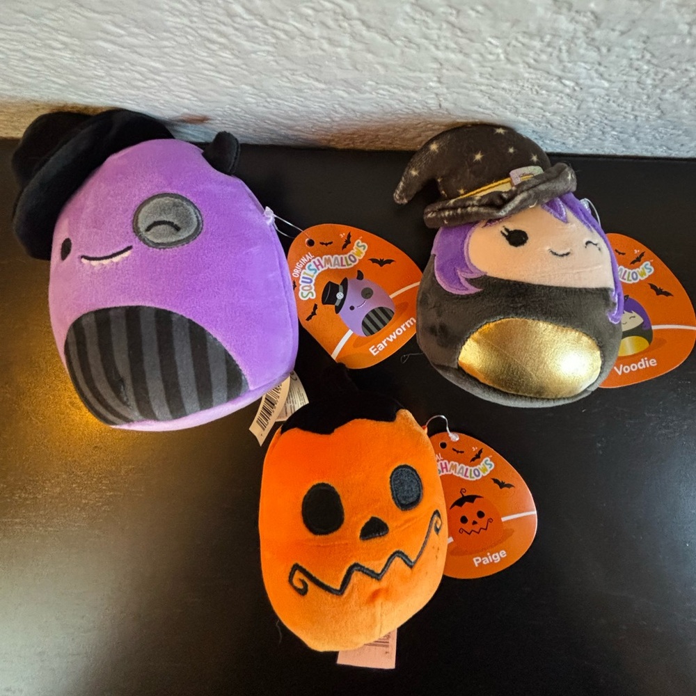 NWT Set of 3 Squishmallows Halloween Plush Set
